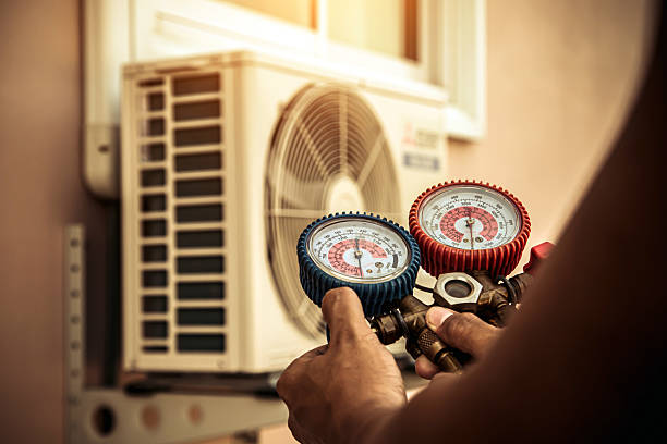 Professional Ductwork Repair technician working in Templeton, MA